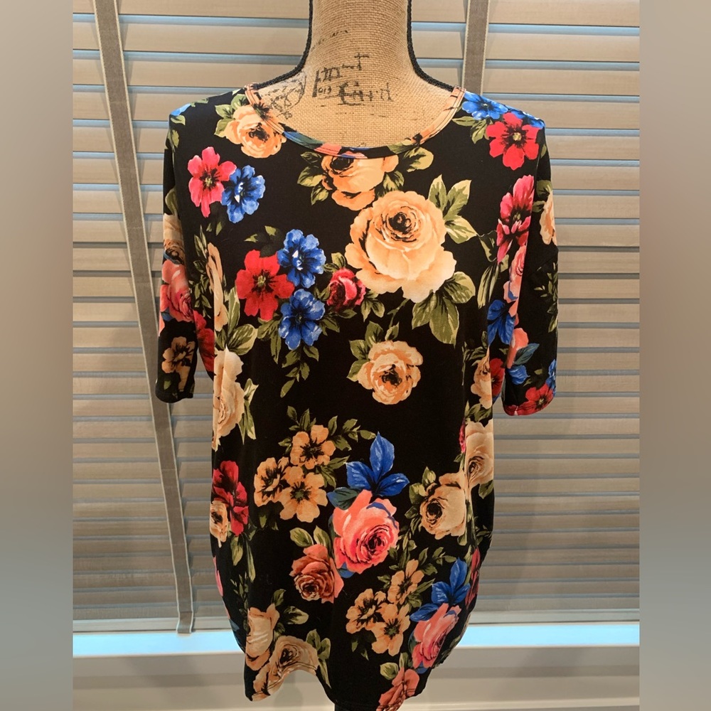 LuLaRoe Irma XXS